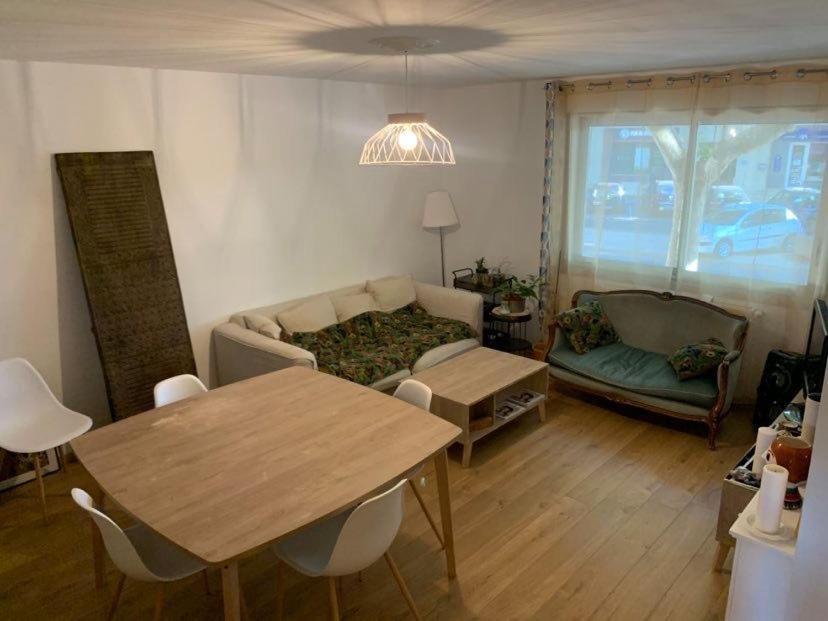 Appartement Le 17 นาร์บอนน์ ภายนอก รูปภาพ