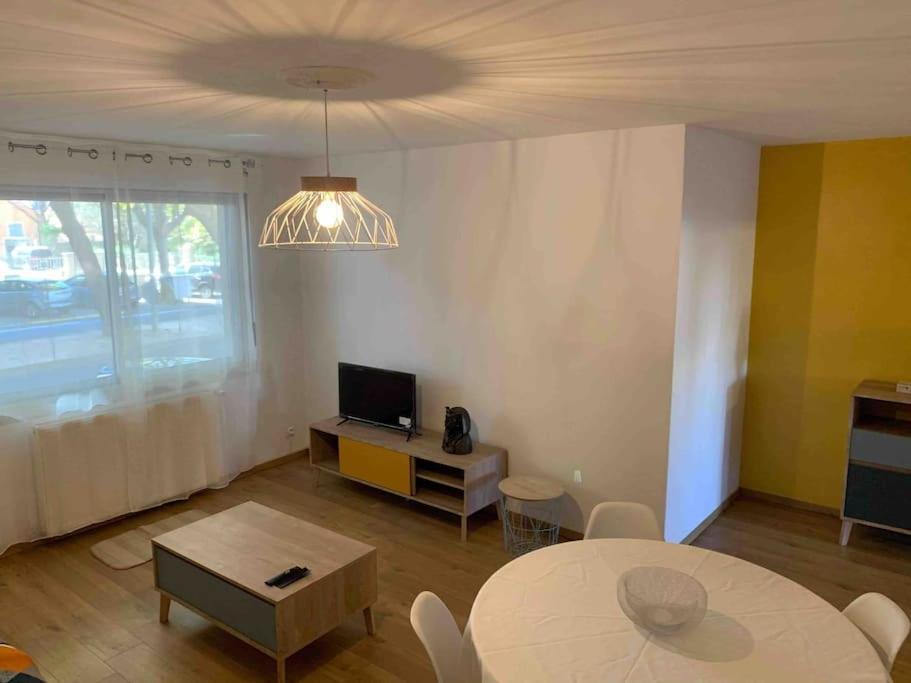 Appartement Le 17 นาร์บอนน์ ภายนอก รูปภาพ